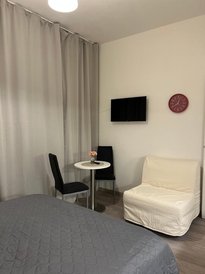 Maria Apartment Liben Прага Экстерьер фото